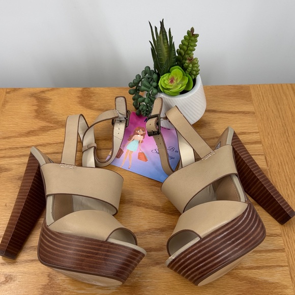 Steve Madden Dezzzy Cream and Brown Platform Heels 7.5 Strappy - Picture 8 of 11